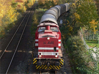 Ankunft des Urantransportes mit einer Lok der AAE (Ahaus-Alst&auml;tter Eisenbahn) im Bahnof von Gronau/Westf. (Foto: anti-atom-aktuell.de)